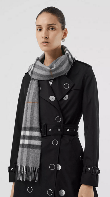 Burberry - Foulards & Écharpes pour FEMME online sur Kate&You - 80163951 K&Y9933