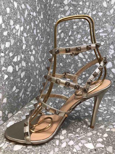 Valentino Garavani - Sandales pour FEMME Sandales Rockstud Doré online sur Kate&You - 105 K&Y1495