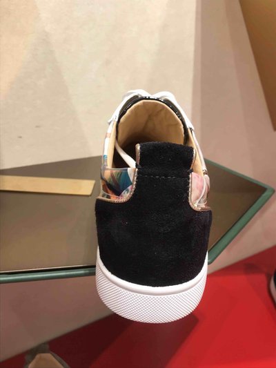 Christian Louboutin - Sneakers per UOMO Louis Junior Spikes Orlato online su Kate&You - 19w K&Y1721