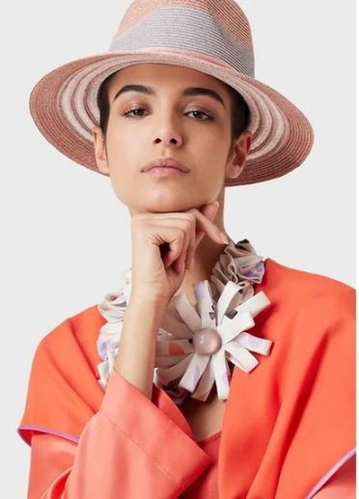 Giorgio Armani - Bonnets & Chapeaux pour FEMME online sur Kate&You - 7973032R507103972 K&Y14124