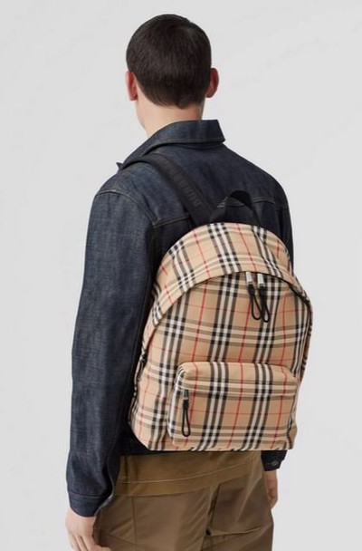 Burberry - Sacs à dos et Bananes pour HOMME online sur Kate&You - 80161061 K&Y14890