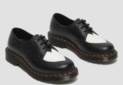 Dr Martens - Chaussures à lacets pour FEMME AMORE online sur Kate&You - 26965673 K&Y10766