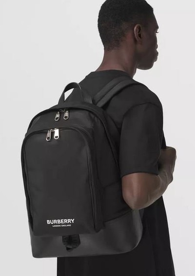 Burberry - Sacs à dos et Bananes pour HOMME online sur Kate&You - 80472921 K&Y14888