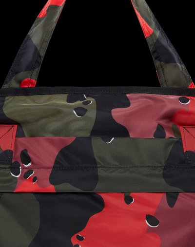 Moncler - Bagages et Sacs de voyages pour HOMME online sur Kate&You - 09A4005000539P1450 K&Y3708
