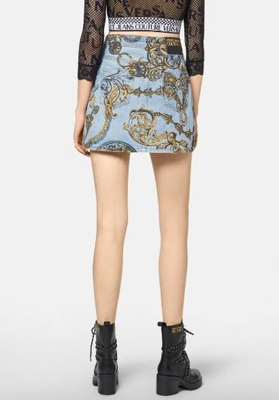 Versace - Mini-jupes pour FEMME online sur Kate&You - E71HAE857-EDW00901P_E904 K&Y11422