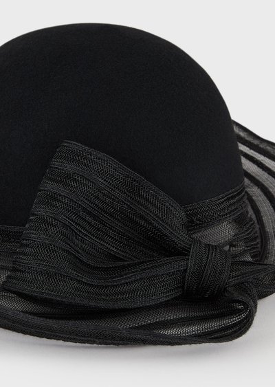 Giorgio Armani - Bonnets & Chapeaux pour FEMME online sur Kate&You - 6373529A511100020 K&Y2546