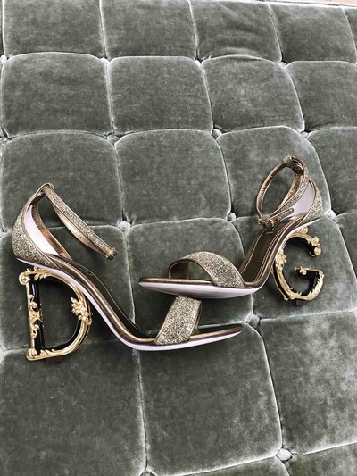 Dolce & Gabbana - Escarpins pour FEMME Sandales Bette en lurex avec talon sculpté DG Baro online sur Kate&You - K&Y1524